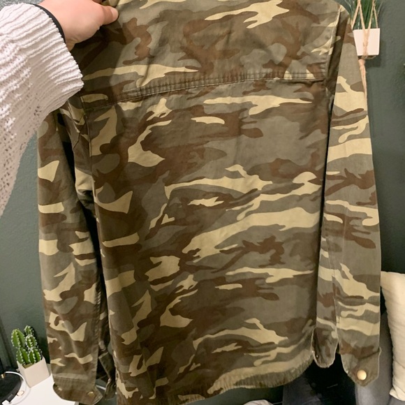 Camo jacket - Picture 2 of 3